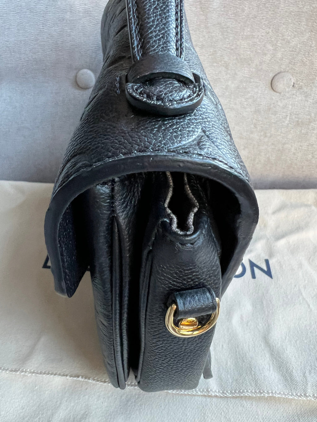 Louis Vuitton Pochette Metis Black Empreinte (RRP £2,110)