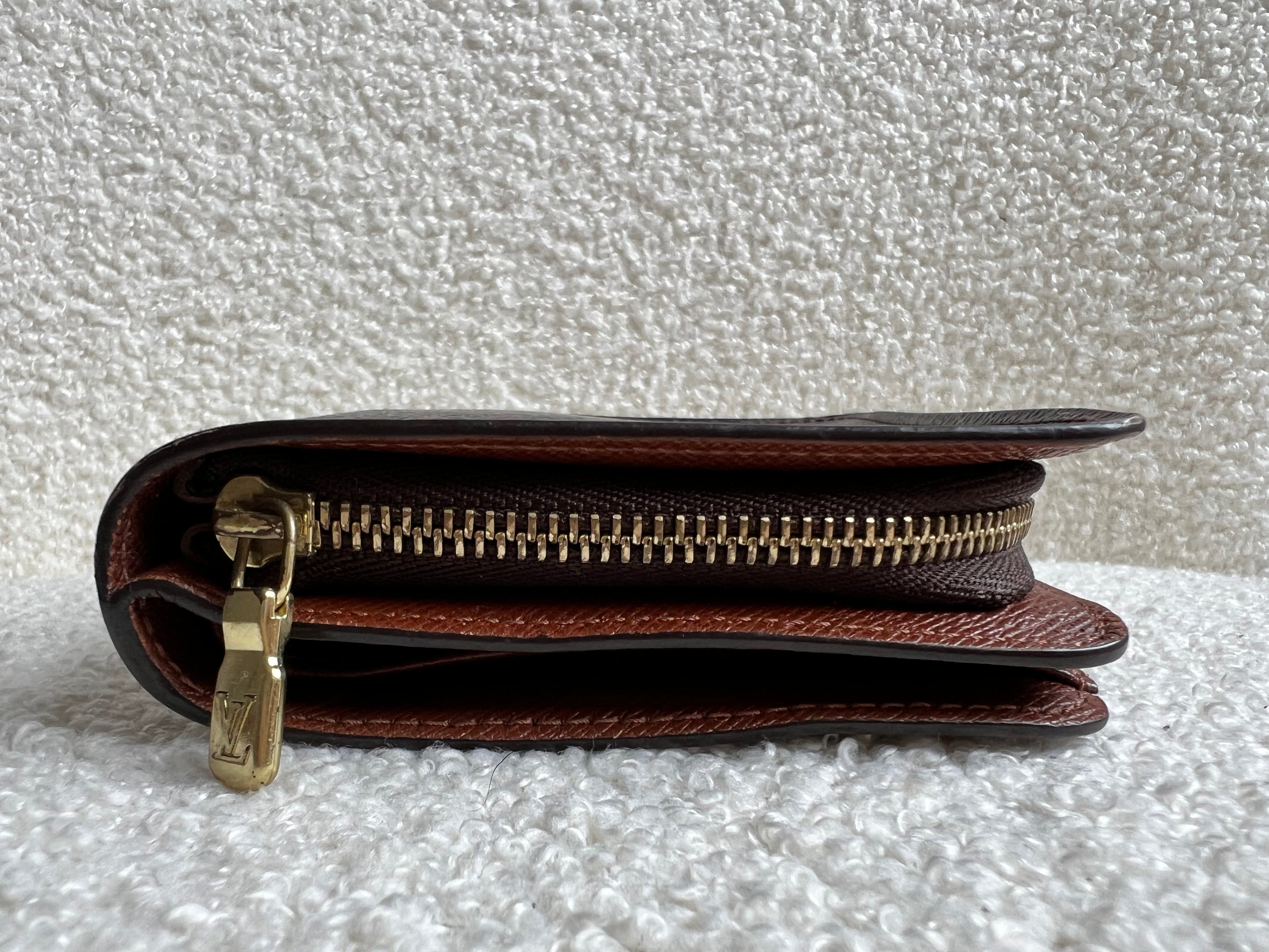 Louis Vuitton Monogram Small Bifold Wallet