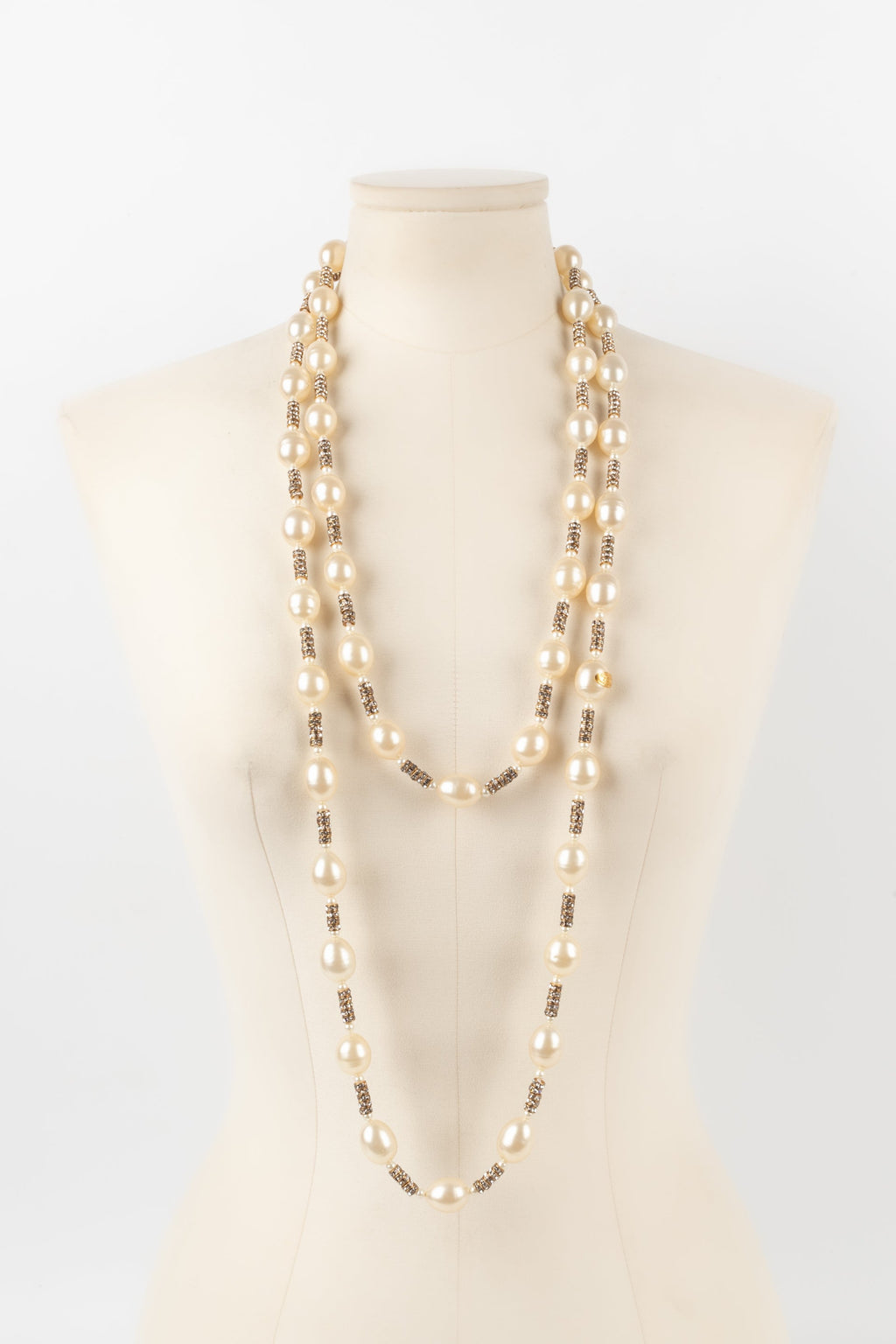 Collier de perles nacrÃƒÆ’Ã‚Â©es Chanel 1990s