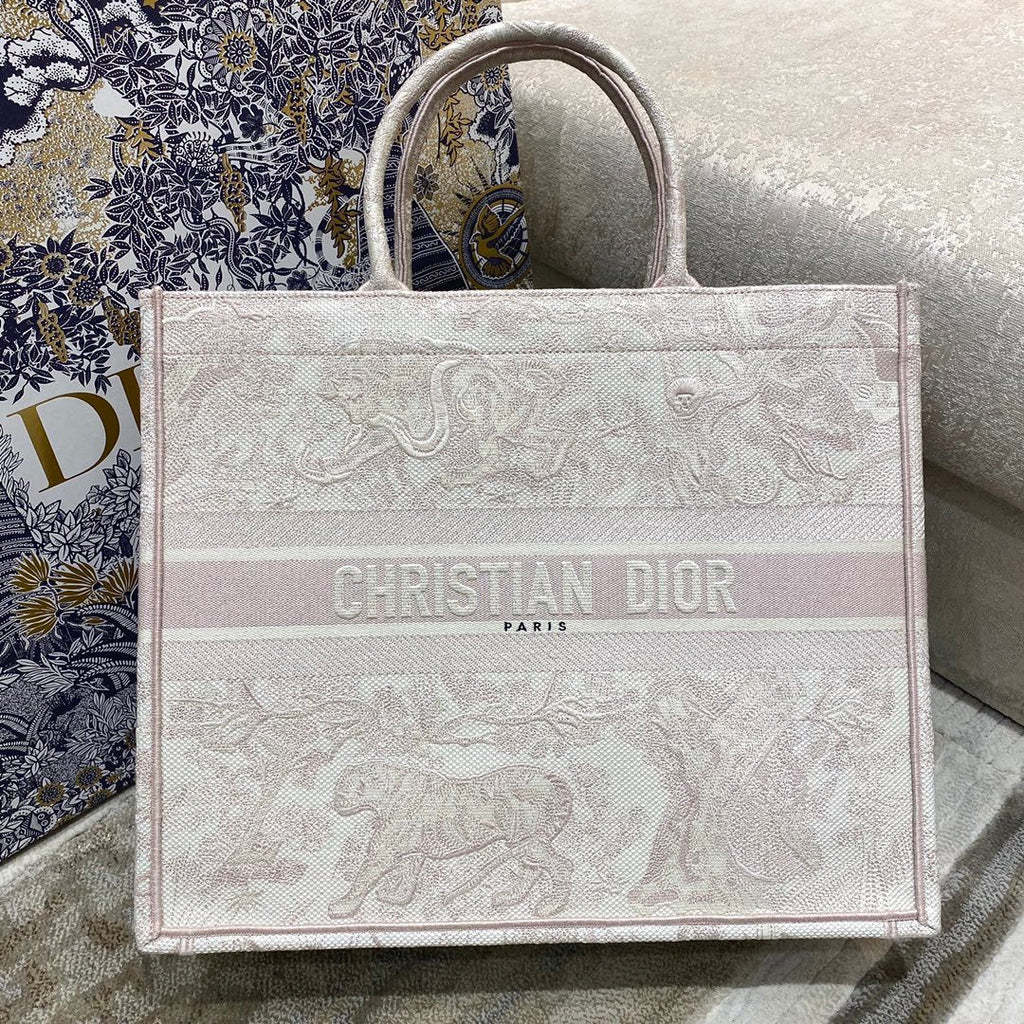 GLAMI Large Book Tote Pink Toile de Jouy Embroidery, Light Pink, For Women WomenÃ¢â‚¬â„¢s Handbags, 42cm CD M1286ZTDT_M956