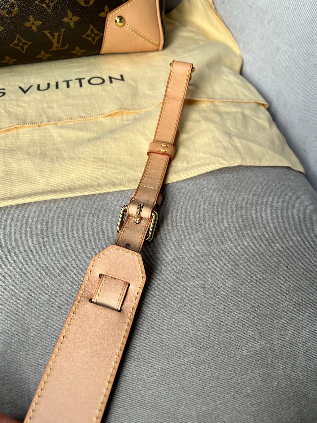 Louis Vuitton Retiro Bag Monogram (RRP £1470)