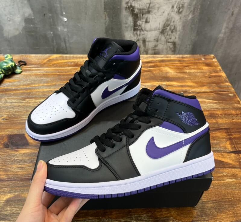 SAMC - NKE Shoes - 910
