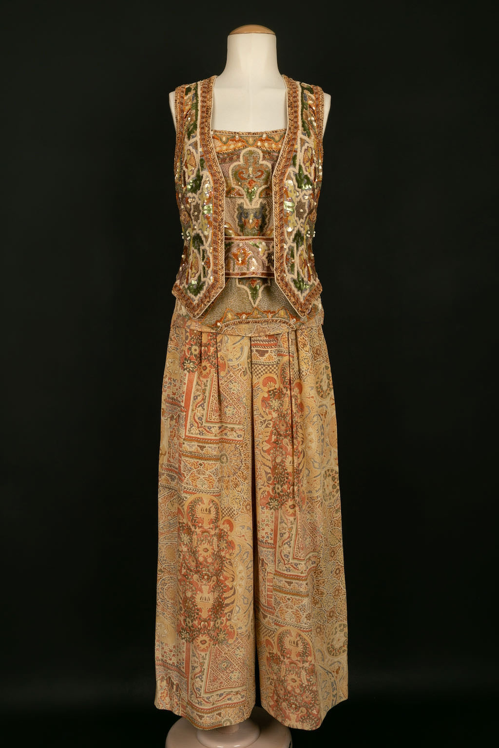 Ensemble Louis FÃƒÆ’Ã‚Â©raud Haute Couture, cira 1990
