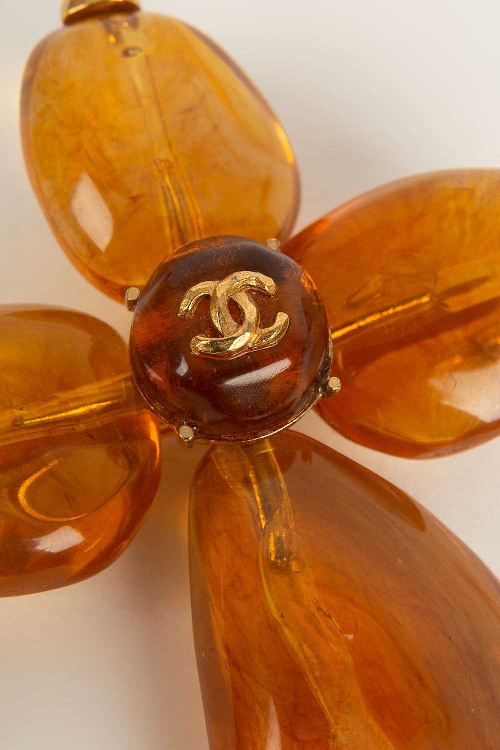 Broche Chanel Printemps 1999