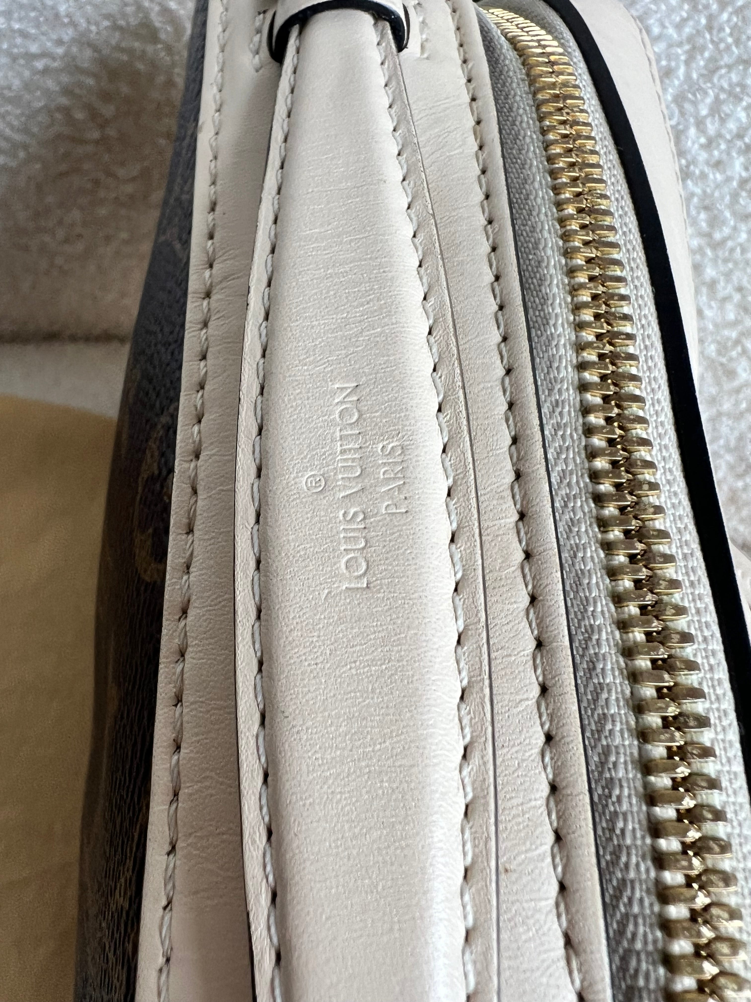 Louis Vuitton Saintonge Monogram Cream