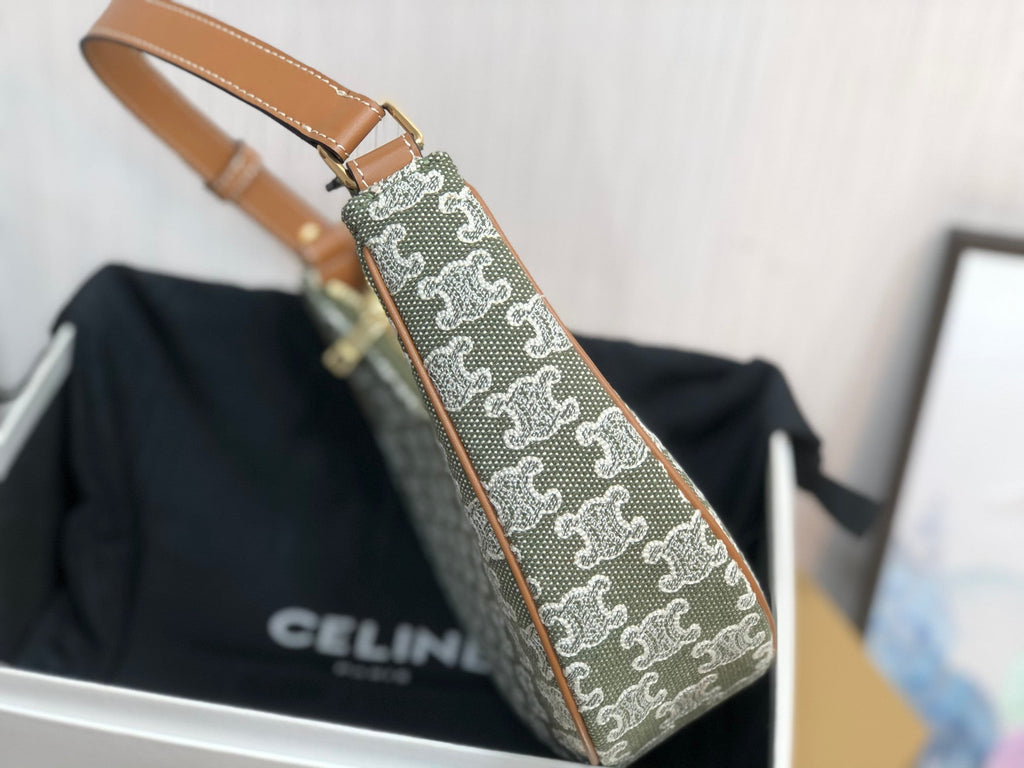 GLAMI Ava Bag In Triomphe Canvas Green For Women 9in/23cm