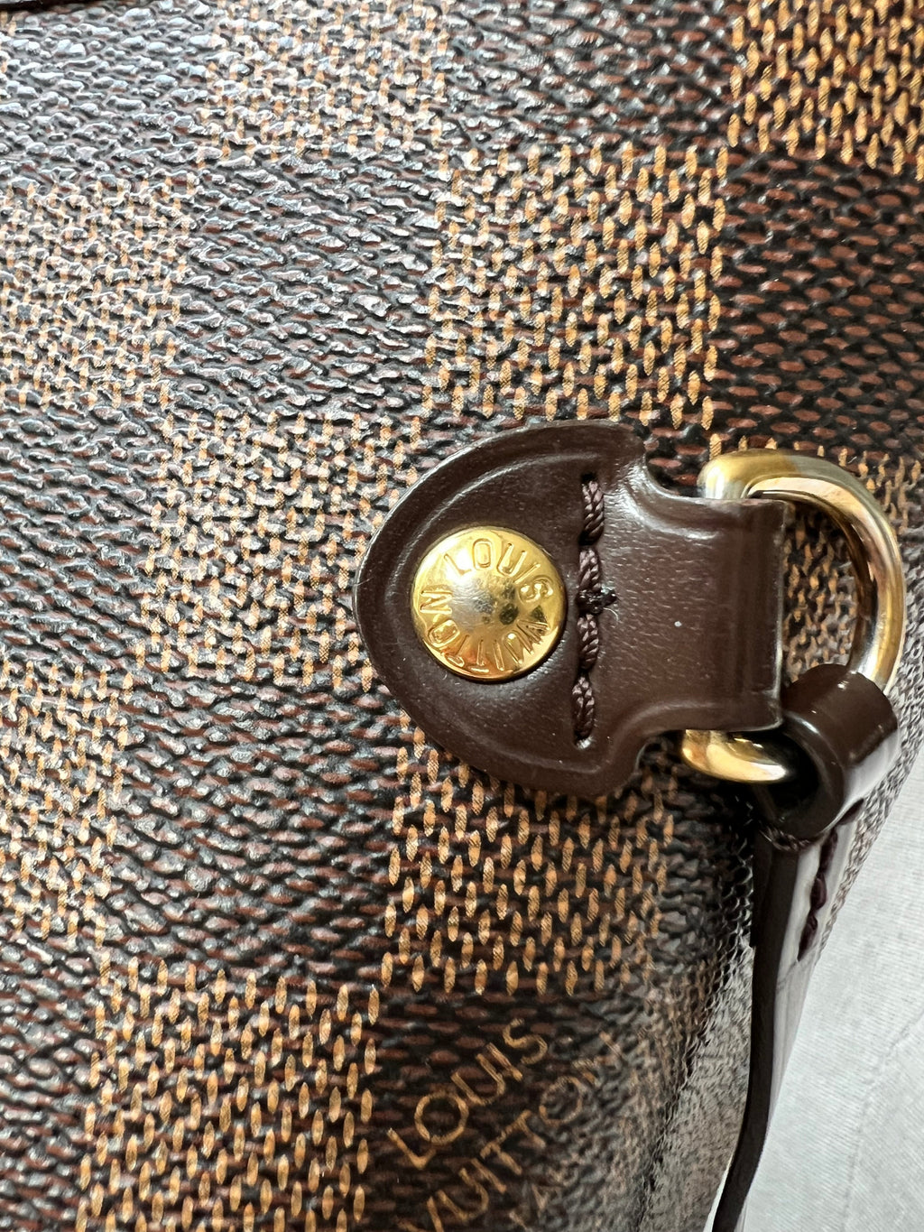 Louis Vuitton Neverfull MM Damier Ebene Cherry Interior (RRP £1,410)