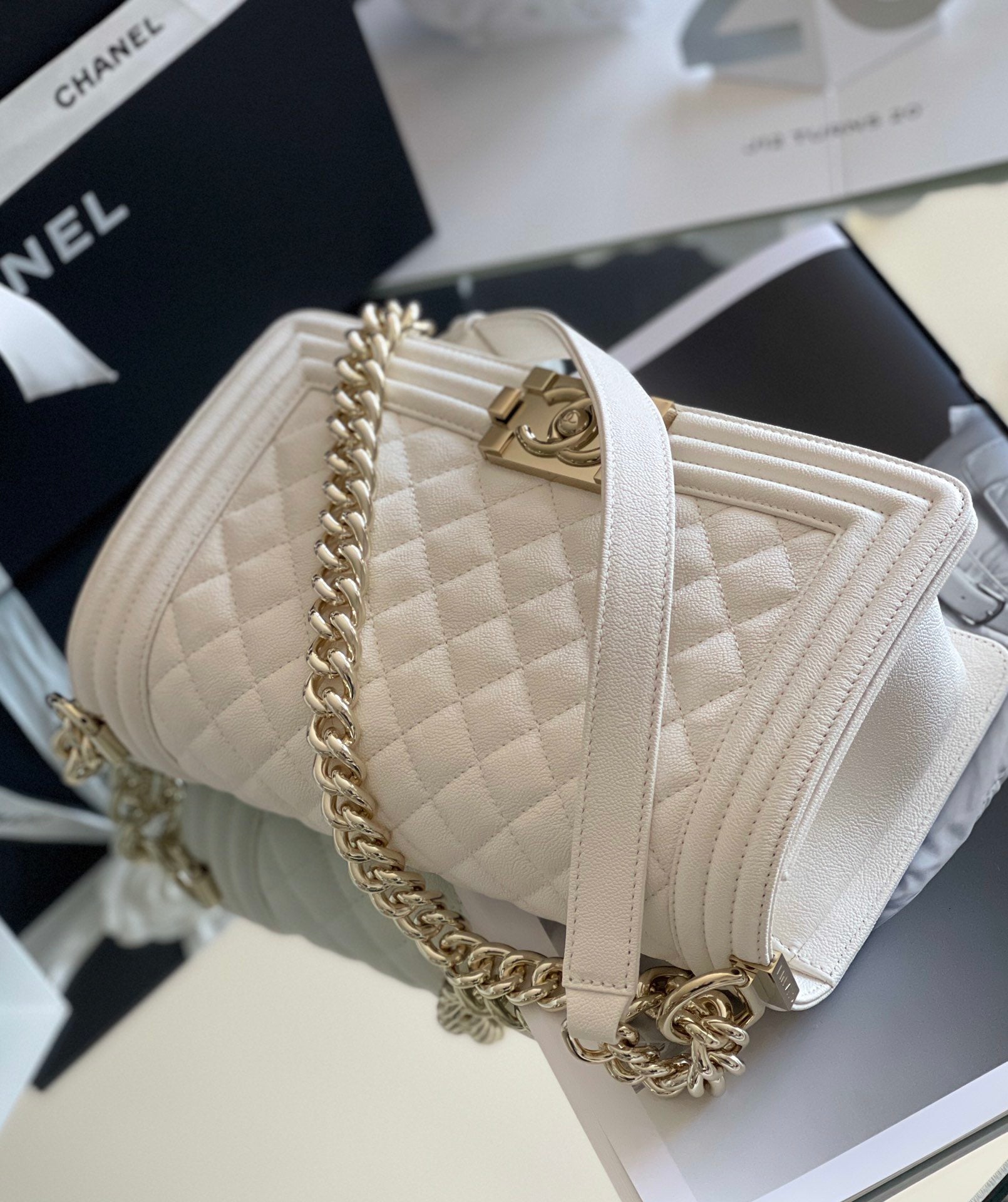 CHLMedium Classic Flap Bag 25cm White For Women A67086