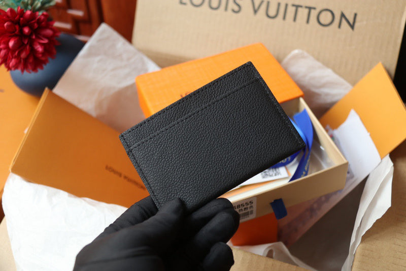 LOV2 Bags - Luxurious Bags  1512