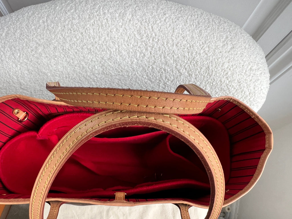 Louis Vuitton Neverfull MM Monogram Red (RRP £1,410)