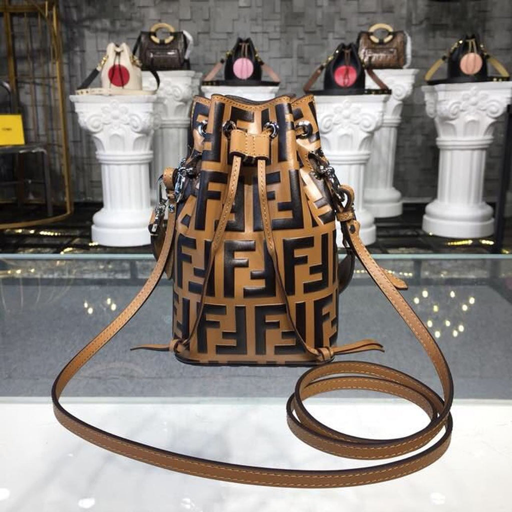 FI Mon Tresor Bucket Bag Brown/Black For Women, Handbags, Shoulder And Crossbody Bags 7in/18cm FF 8BS010A659F13VK
