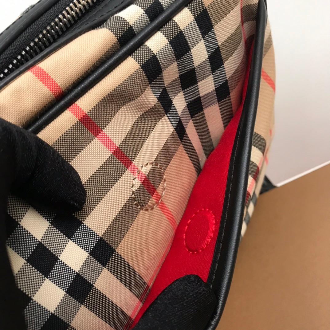 GLAMI Vintage Check And Crossbody Bag For Men, Bags 8.6in/22cm