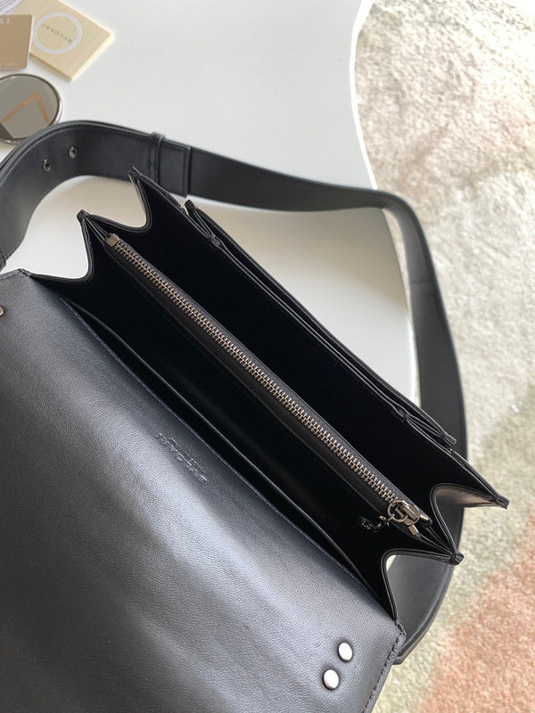 Glami - BGL Bags - 001