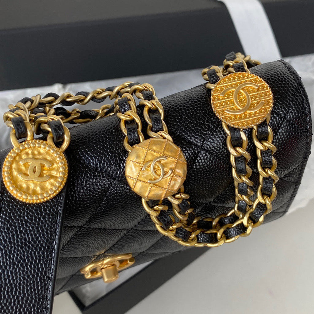CHL Clutch With Chain Gold Hardware Black For Women, Women’s Handbags, Shoulder Bags 7.1in/18cm AP2860