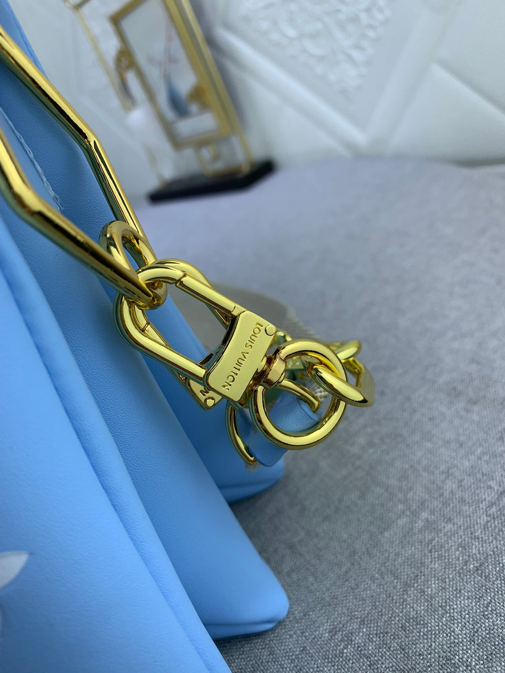 EN - Luxury Bags LUV 879