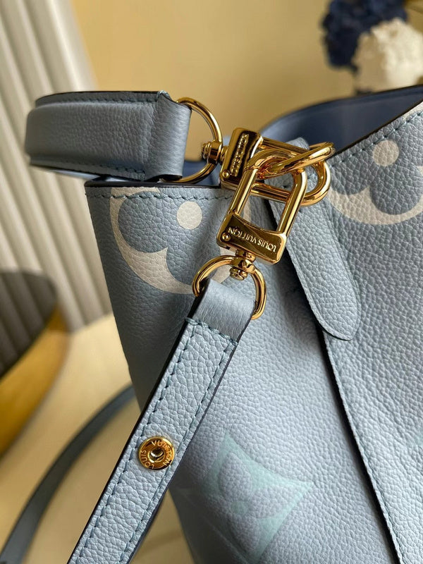 LOV2 Bags - Luxurious Bags  2528