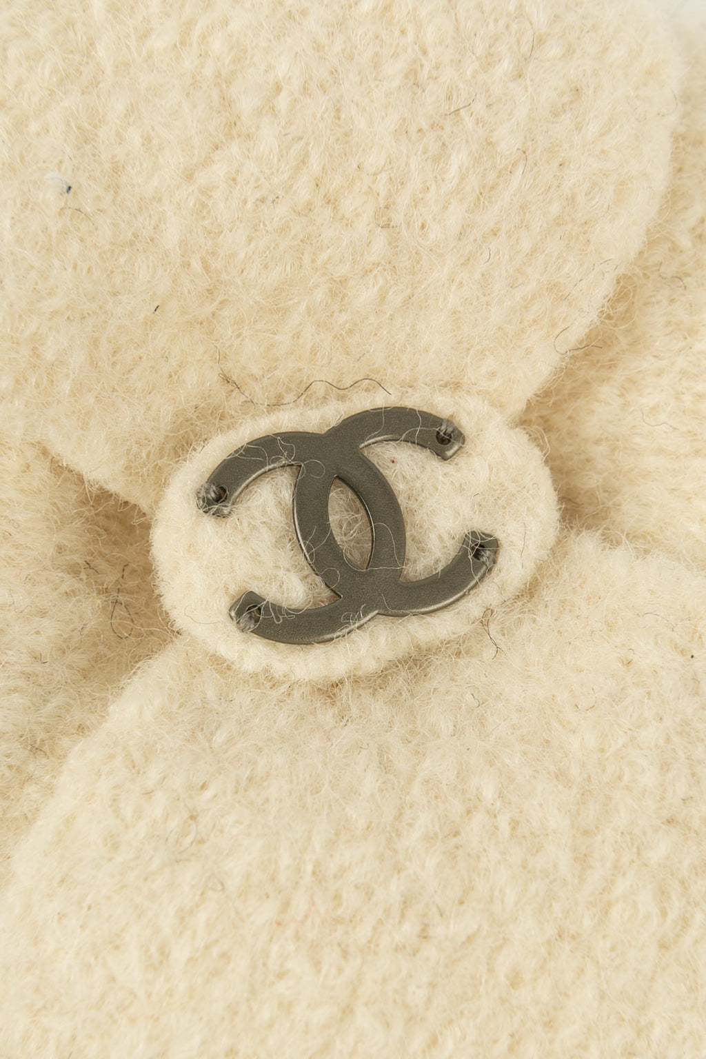 Broche camÃƒÆ’Ã‚Â©lia Chanel