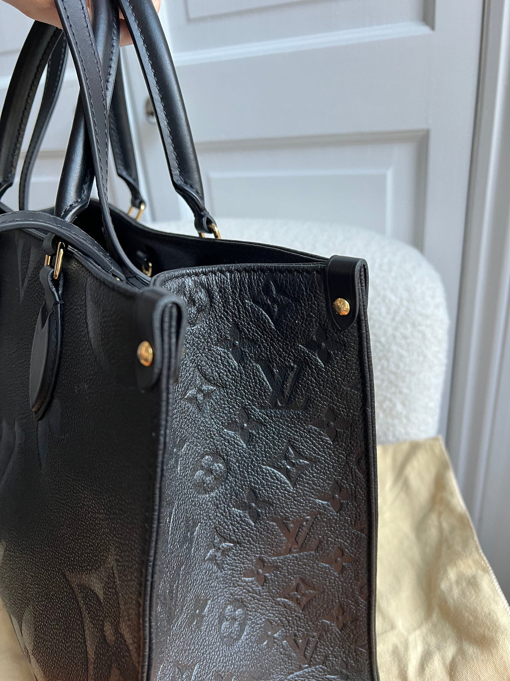 Louis Vuitton On the Go MM Black Empreinte (RRP £2,450)