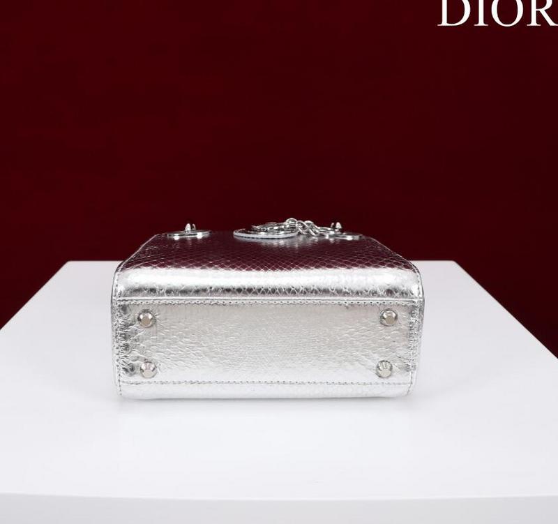 SAMCC - DOR Bags - 113