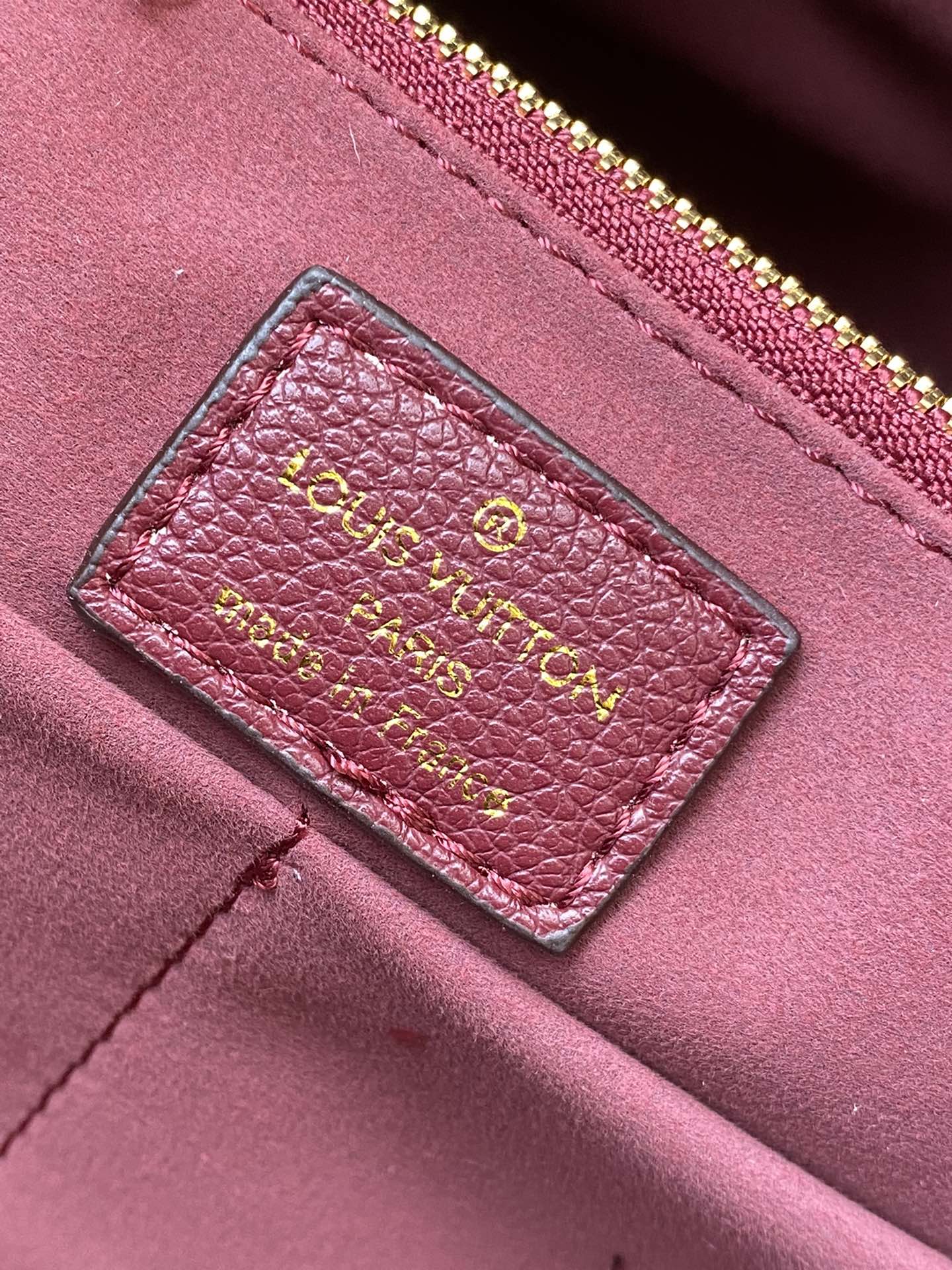 EN - Luxury Bags LUV 781
