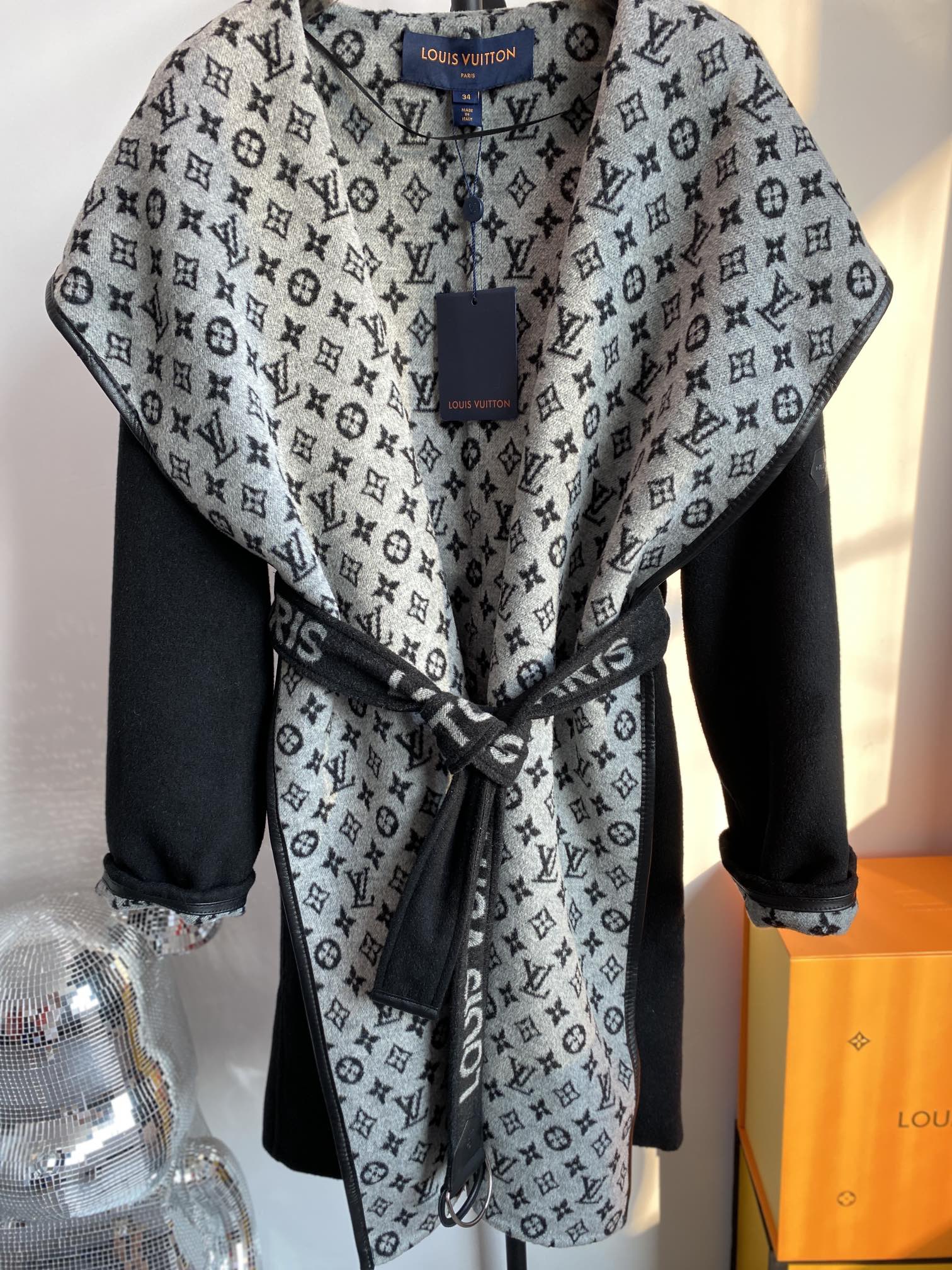Luxury LUV Wrap Coat 043