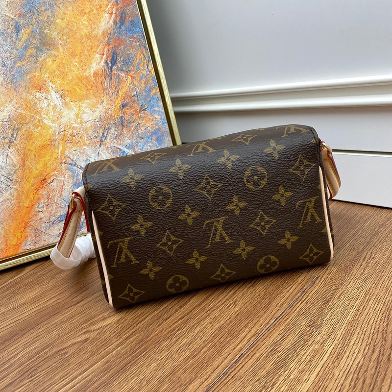 LOV2 Bags - Luxurious Bags  1786