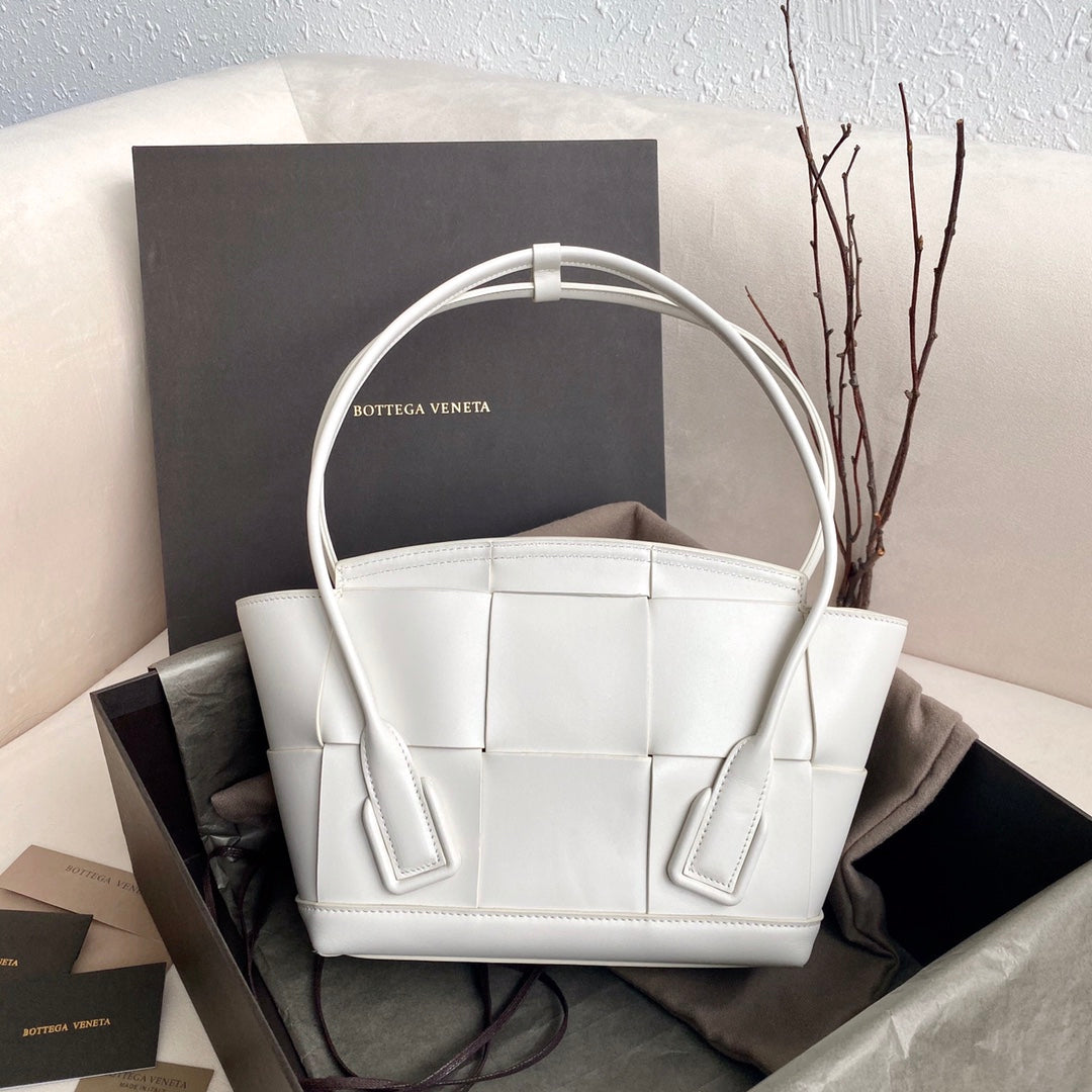 GLAMI Arco Bag For Women 12in/33cm In White