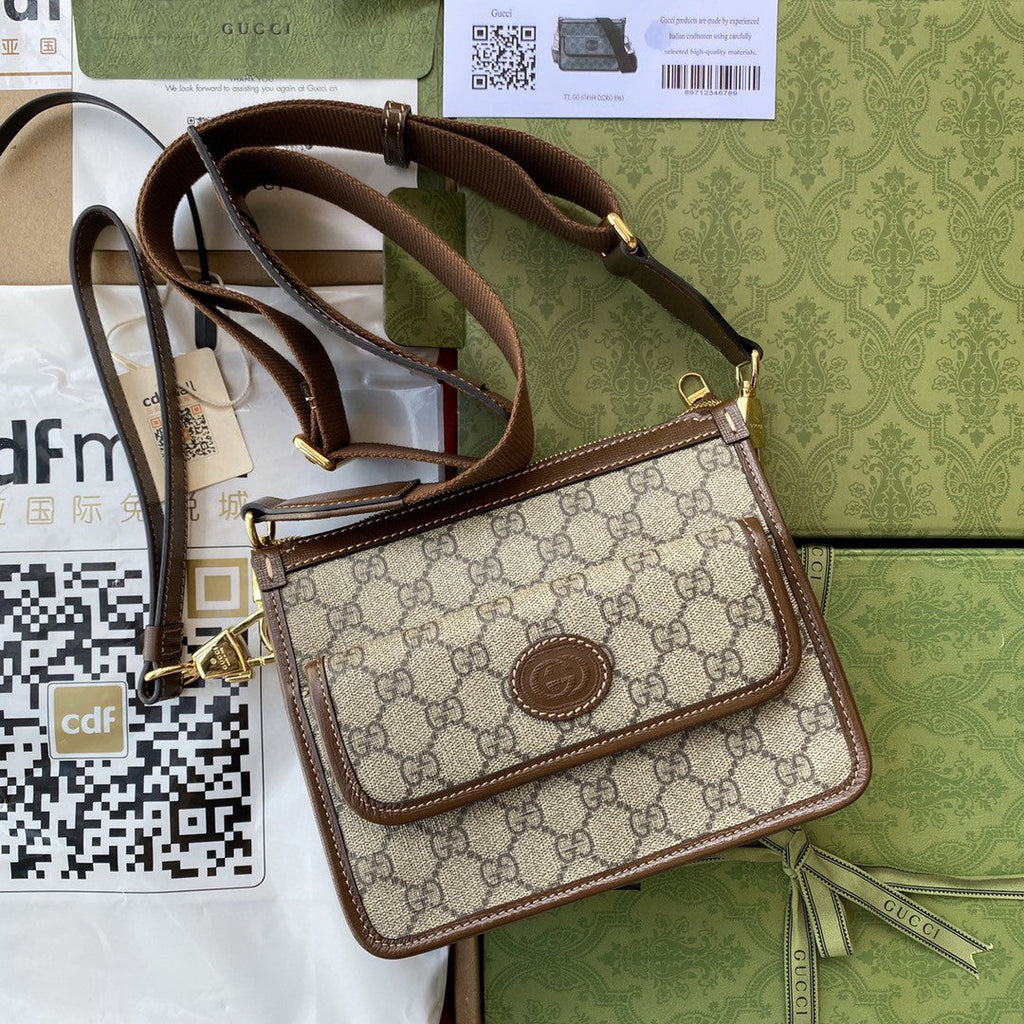 gg Messenger Bag With Interlocking G Beige/Ebony gg Supreme Canvas For Men 8.3in/21cm gg