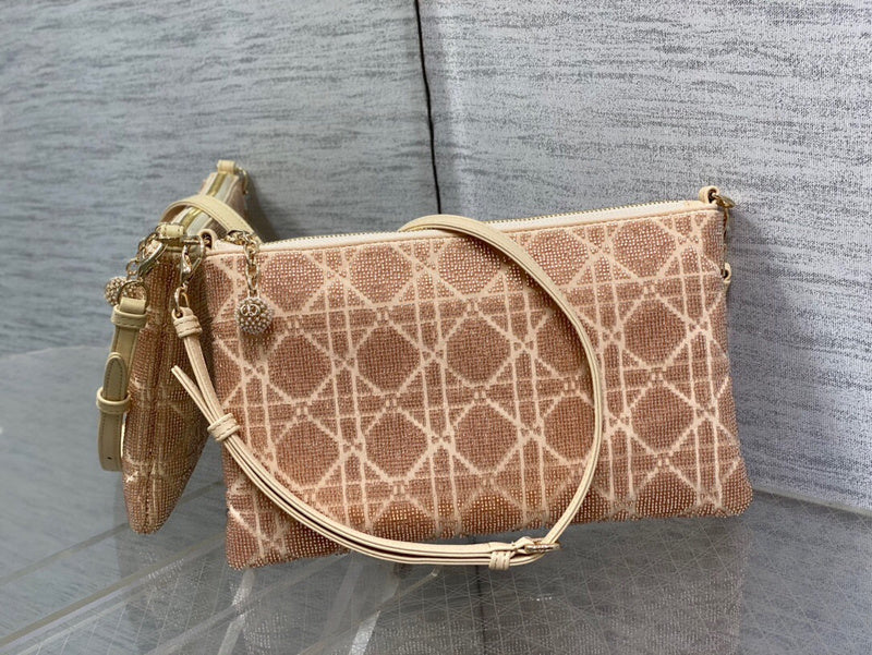 ELE - Dir Bags - 040