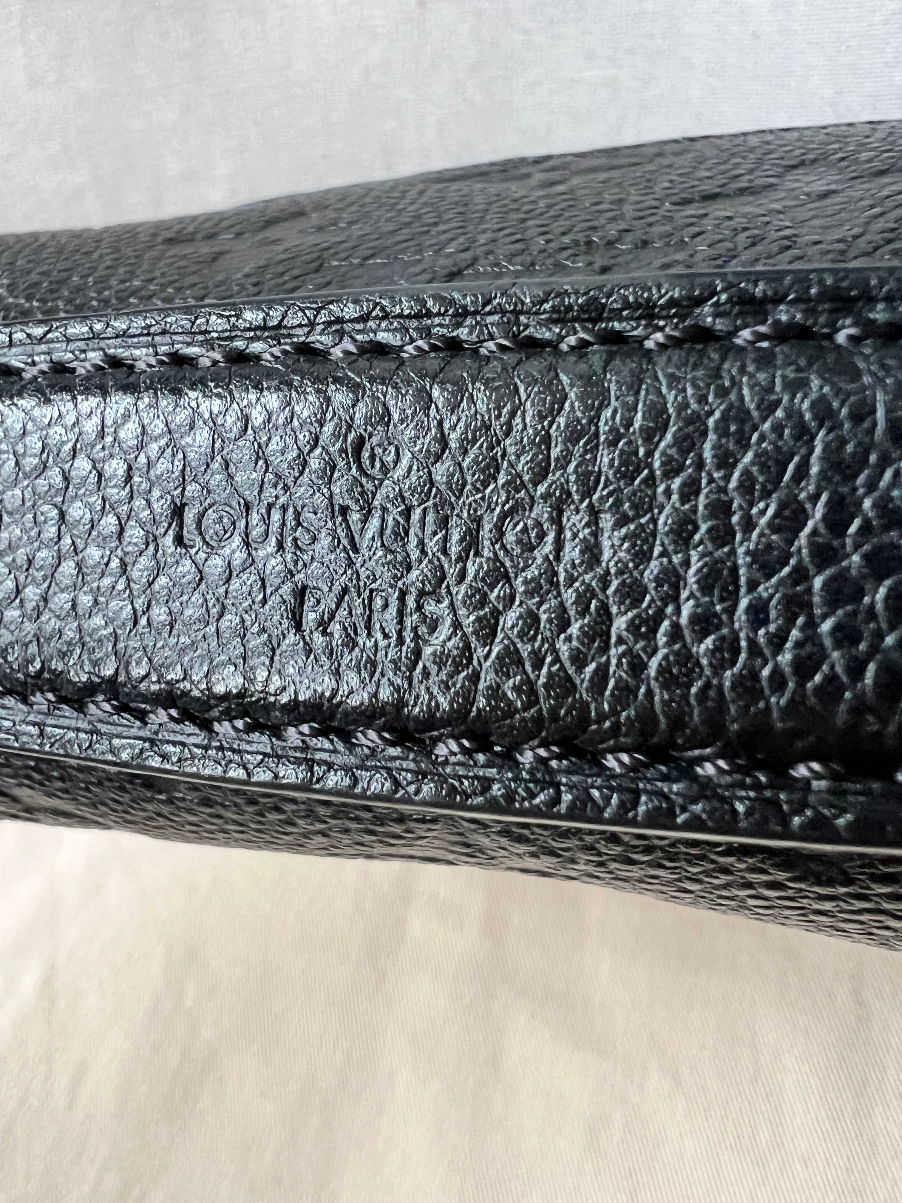 Louis Vuitton Pochette Metis Black Empreinte (RRP £2,110)