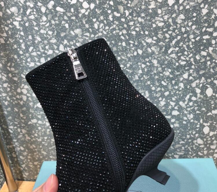 GlamyWomen Shoes - 572