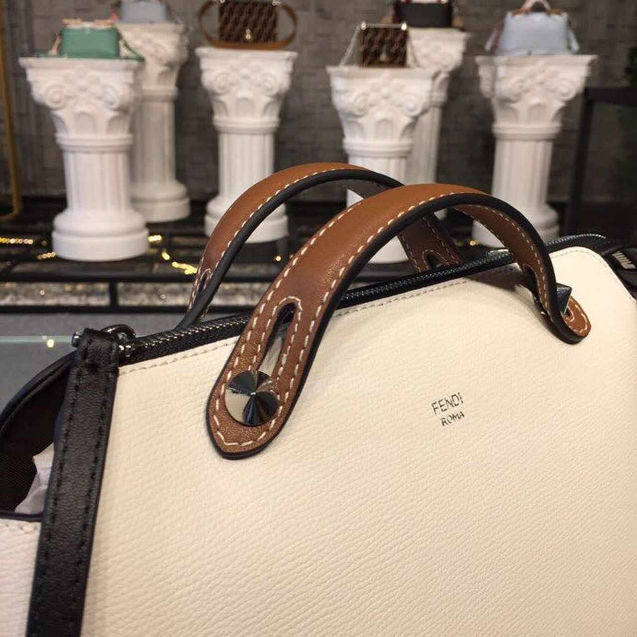 FI By The Way MeGLAMIum White For Women, Hangbags, Shoulder And Crossbody Bags 11.4in/29cm FF 8BL146