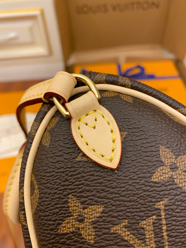 Glamy - LOV Bags - 1049