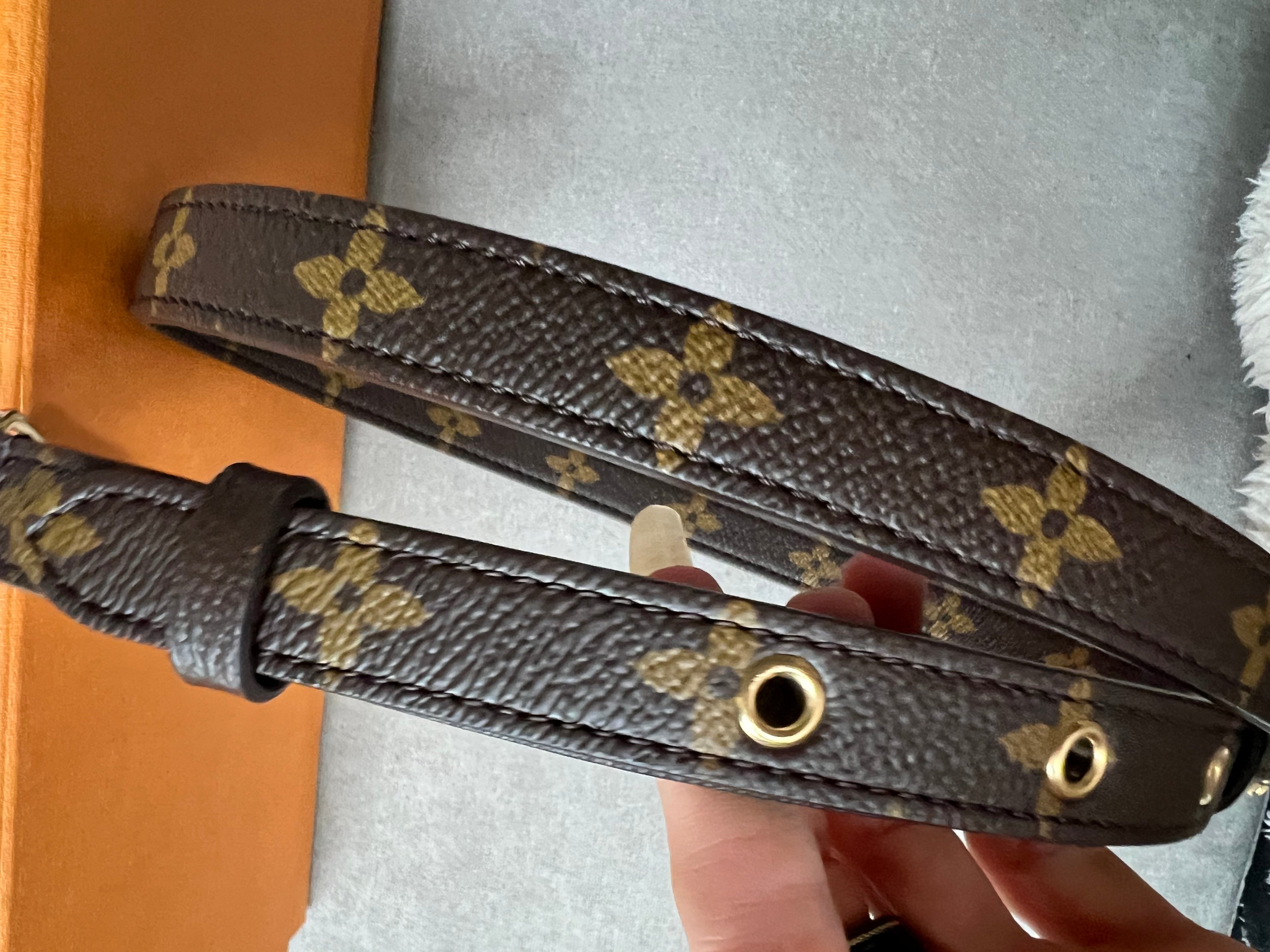 Louis Vuitton Pochette Metis Monogram (RRP £1,970)