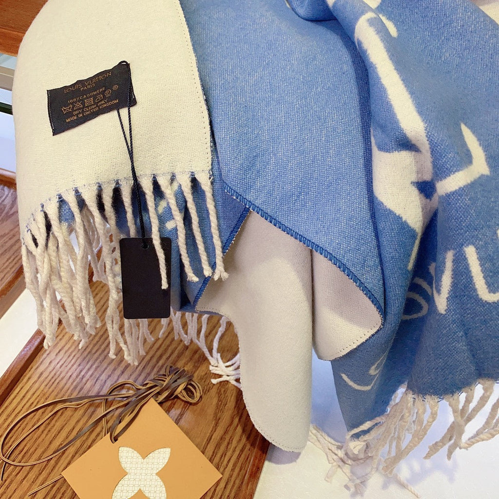 EN - Luxury LUV  Scarf 035