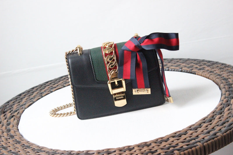 GUI2 Bags - Luxurious Bags  1300