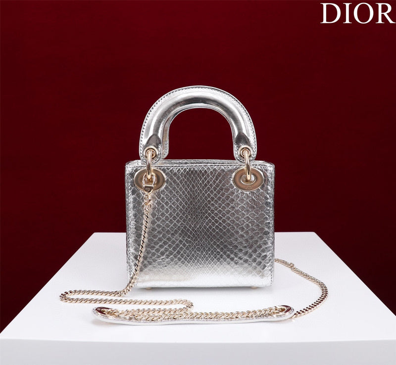 ELE - Dir Bags - 108