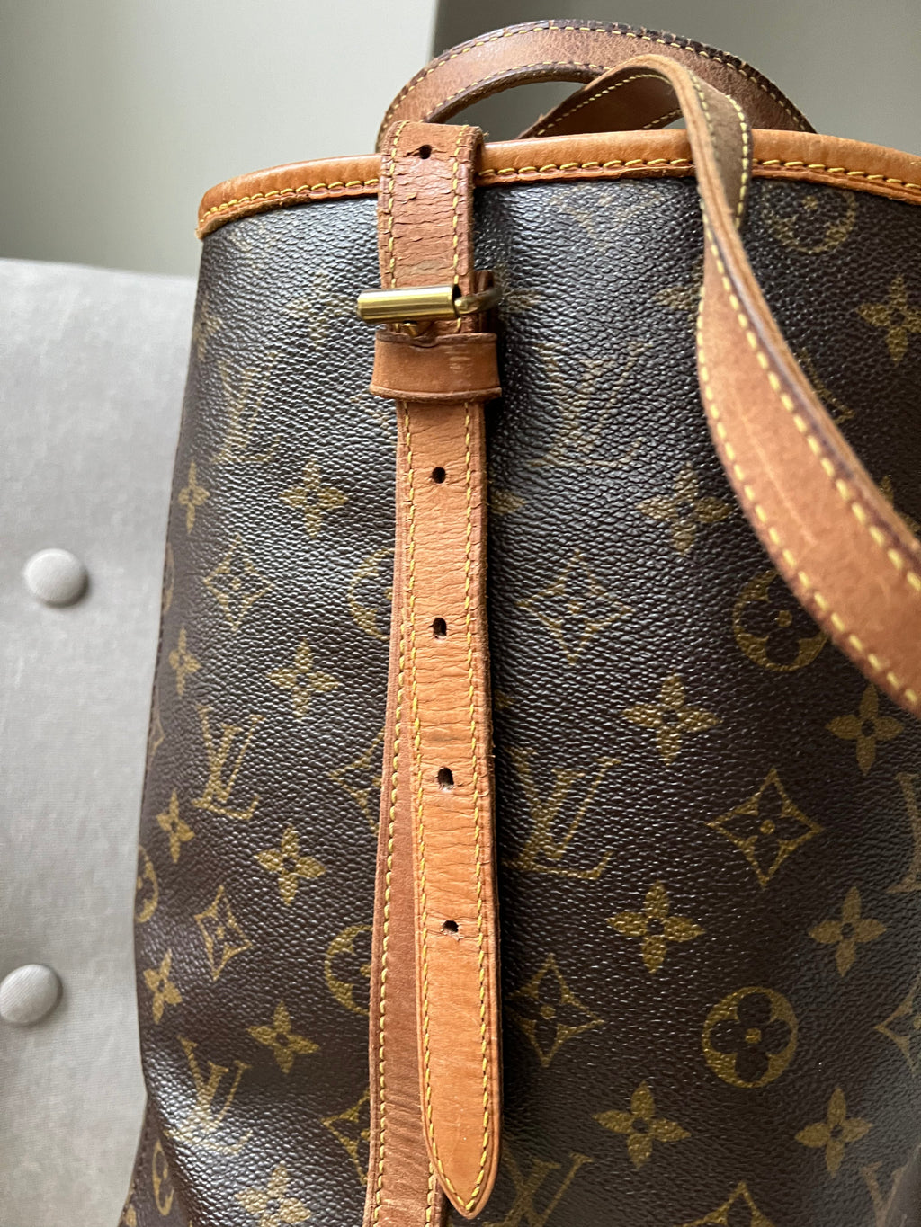 Louis Vuitton Monogram Vintage Bucket Bag GM