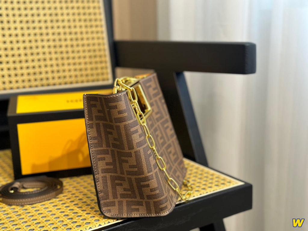 EN - Luxury Bags FEI 291