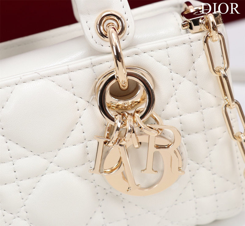ELE - Dir Bags - 1510