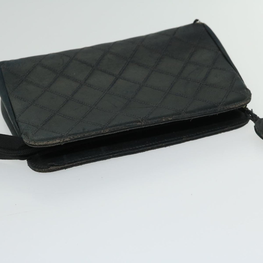 CHANEL Bicolole Pouch Leather Black CC 67139