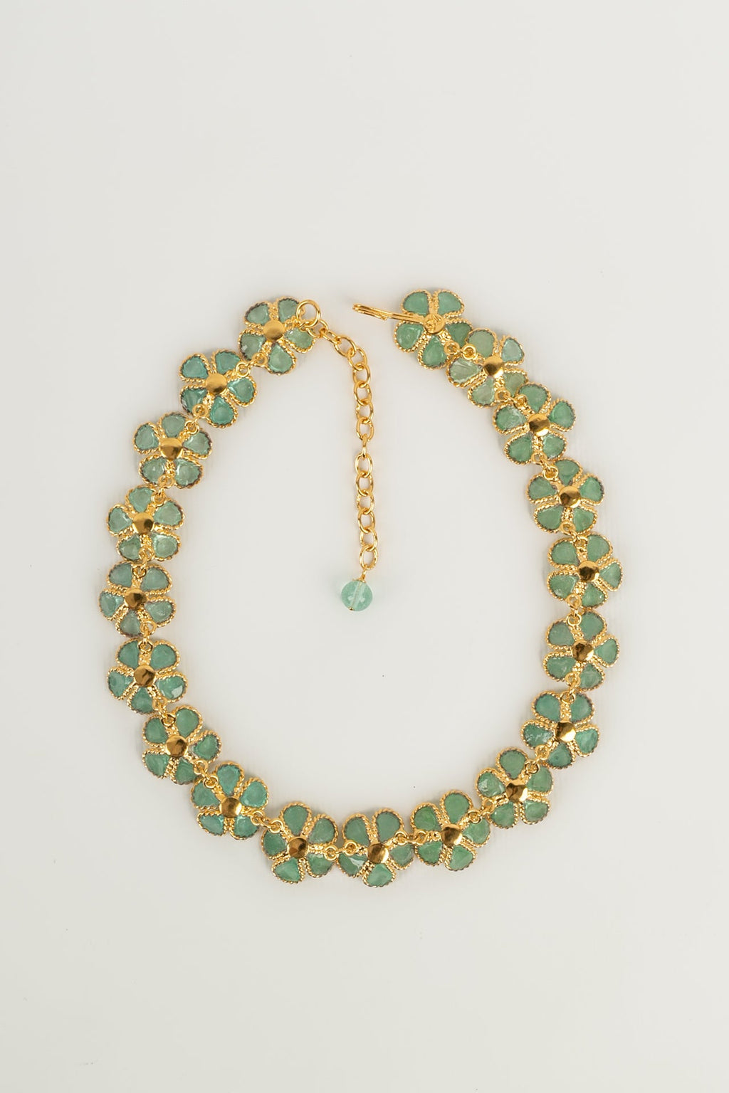 Collier Augustine