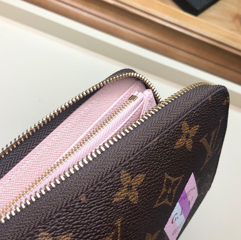 LOV2 Bags - Luxurious Bags  2431