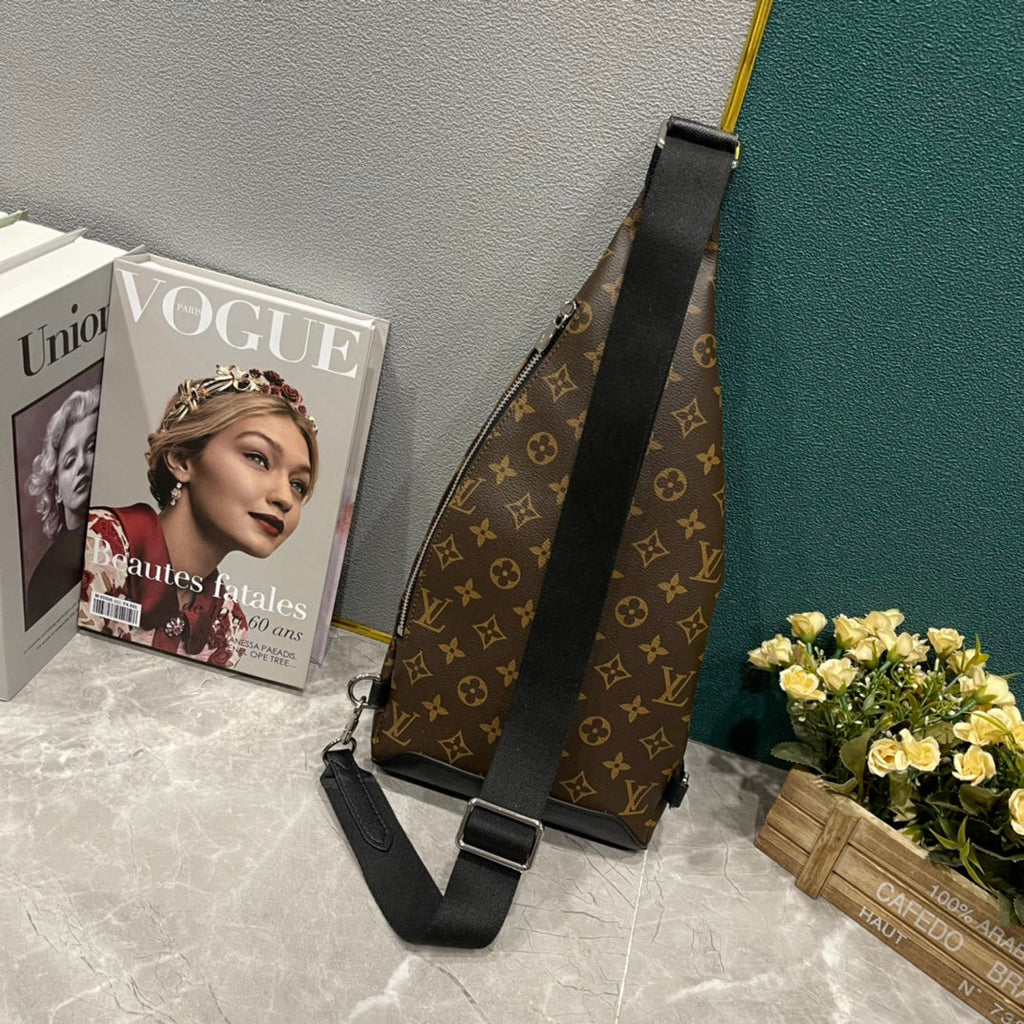 EN - Luxury Bags LUV 767