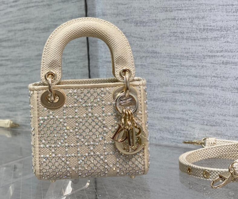 SAMCC - DOR Bags - 204