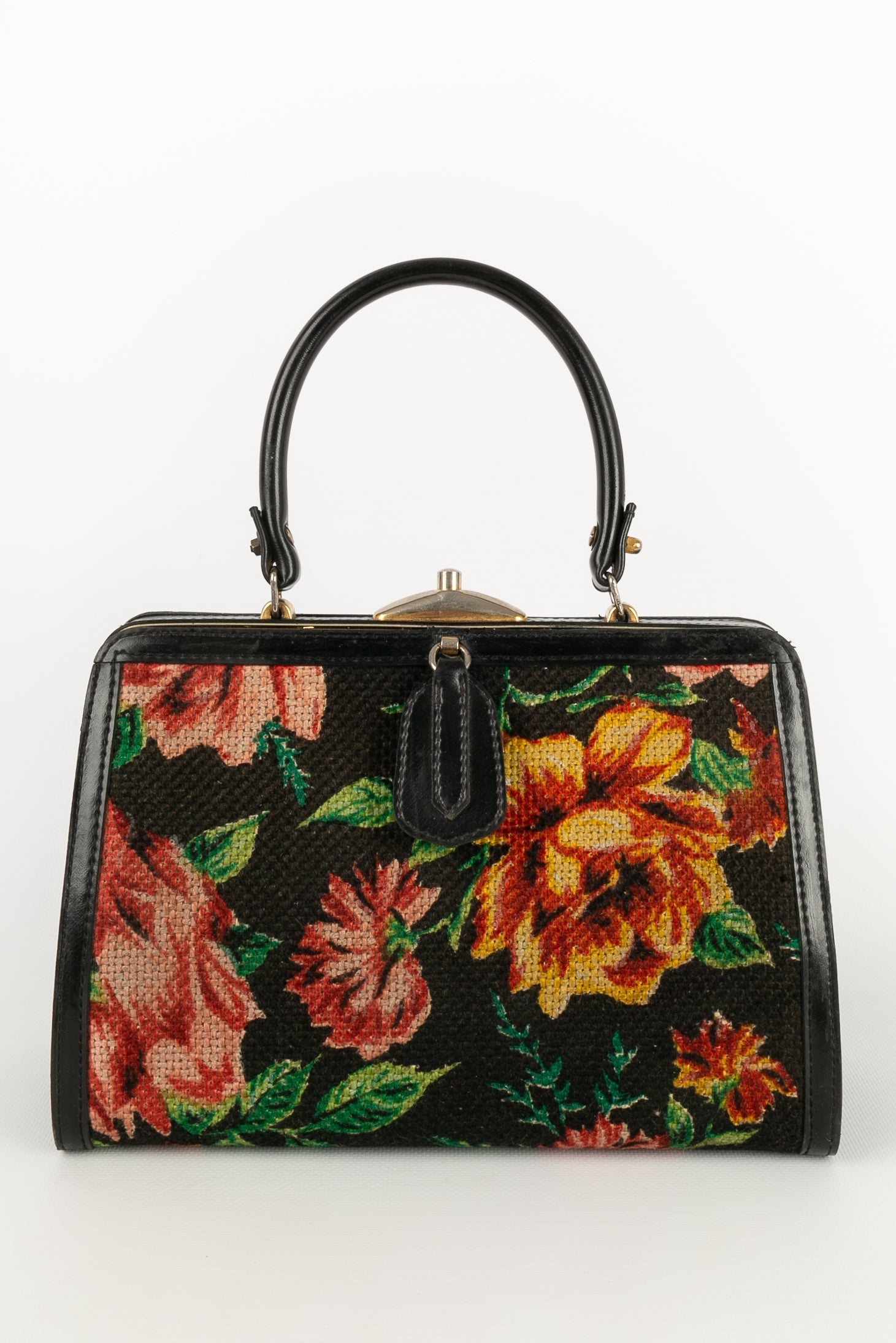 Sac en cuir et canevas