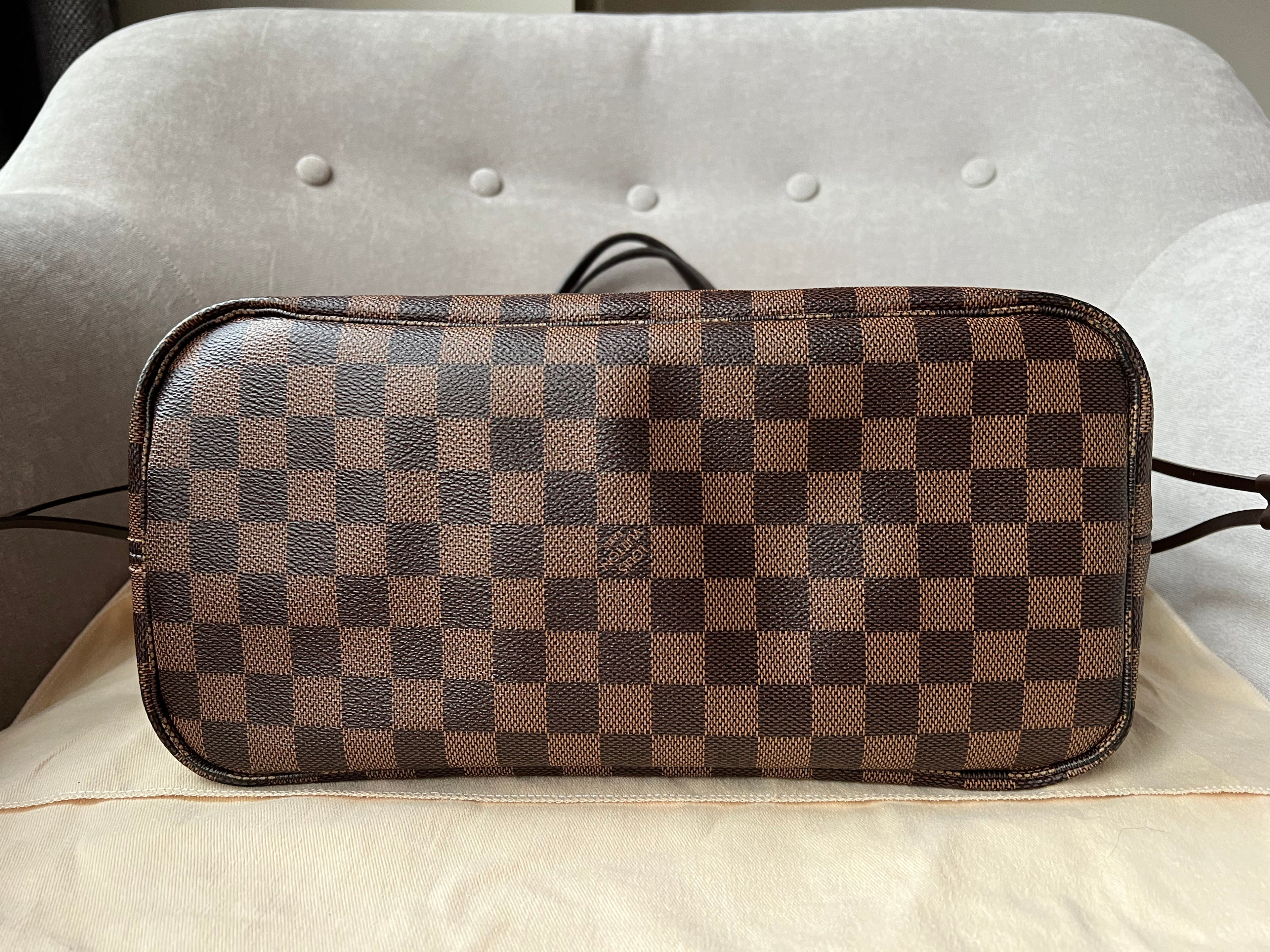 Louis Vuitton Neverfull MM Damier Ebene Cherry Interior (RRP £1,410)