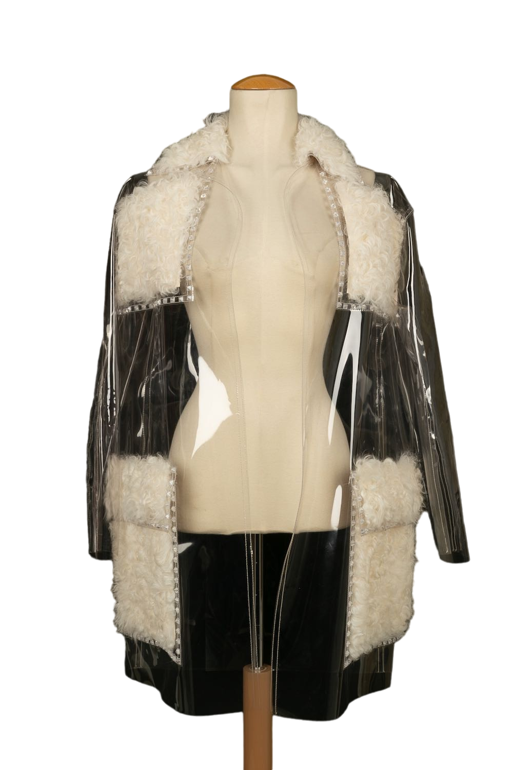 Manteau en vinyle Valentino Pre Fall 2016