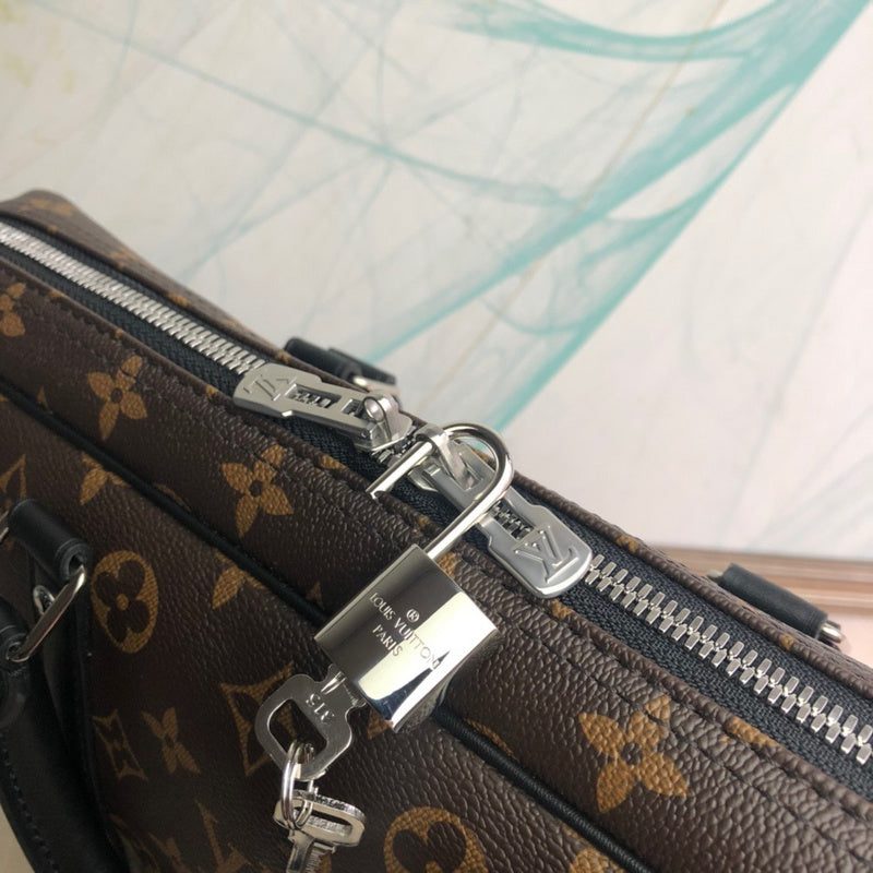 LOV2 Bags - Luxurious Bags  1715