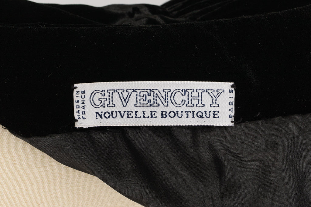 Ensemble Givenchy circa 1980